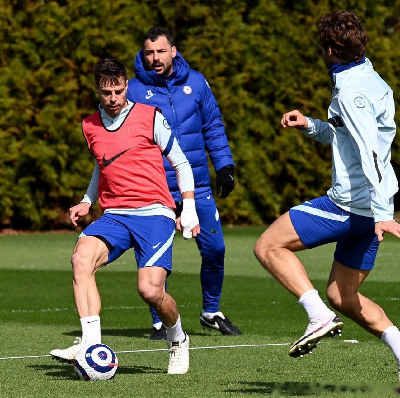 九游下载-今晨底特律活塞备战英超；内部沟通细节曝光；管理层满意；细节决定成败的简单介绍