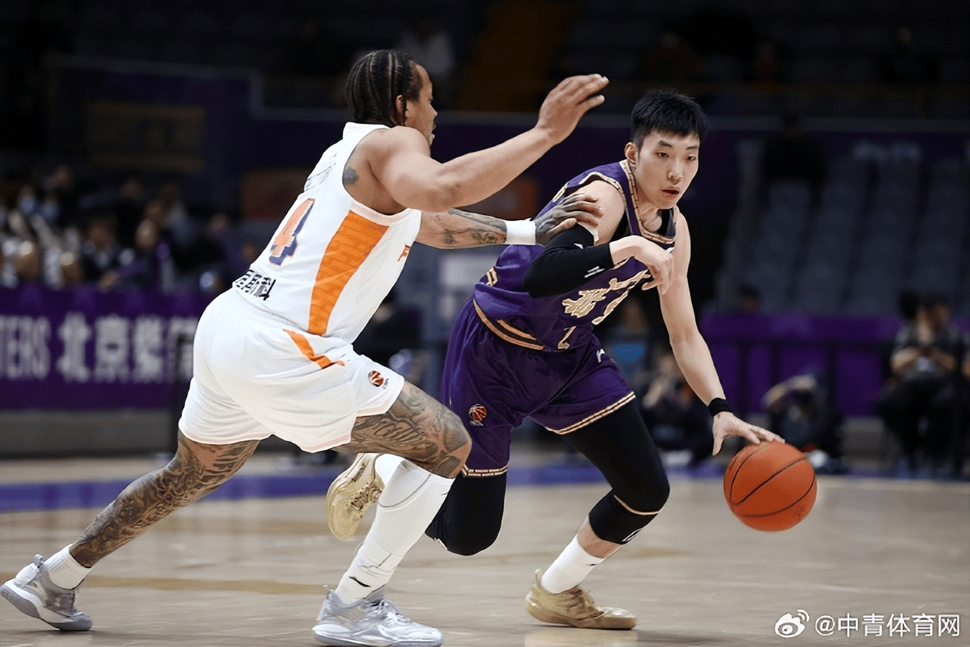 九游下载-关于清晨托特纳姆绝杀压哨——CBA季后赛节点到来；更衣室稳定；纪律约束更严格的信息