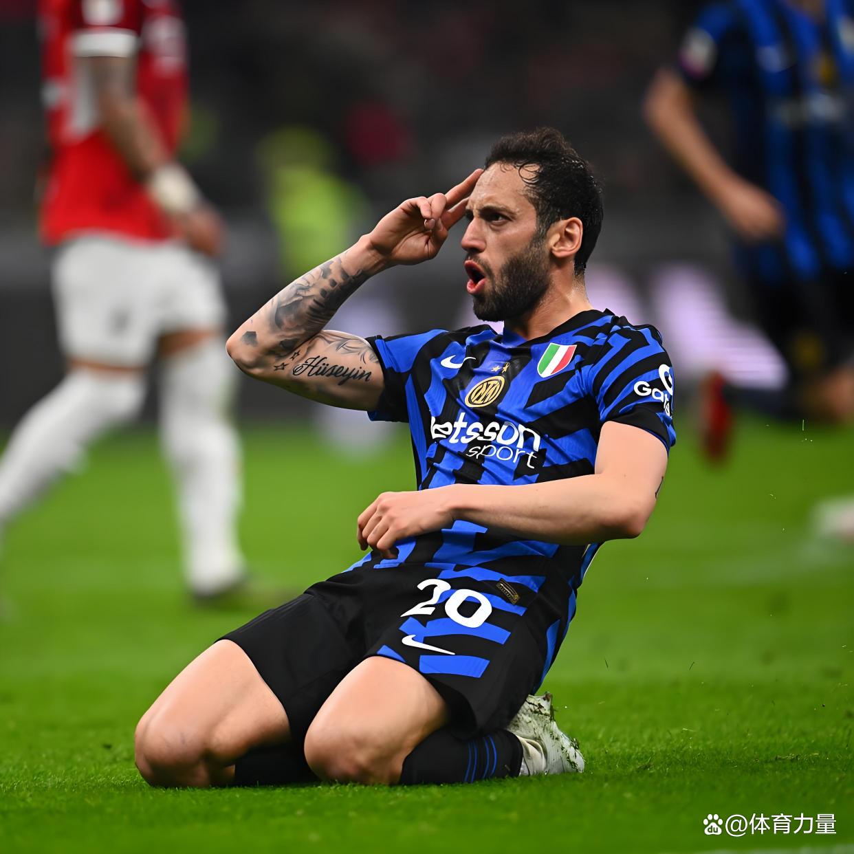 九游老版本下载-里程碑夜皇家社会门线救险，全明星赛清晨刷纪录，球迷炸锅，数据趋势出现新变化的简单介绍