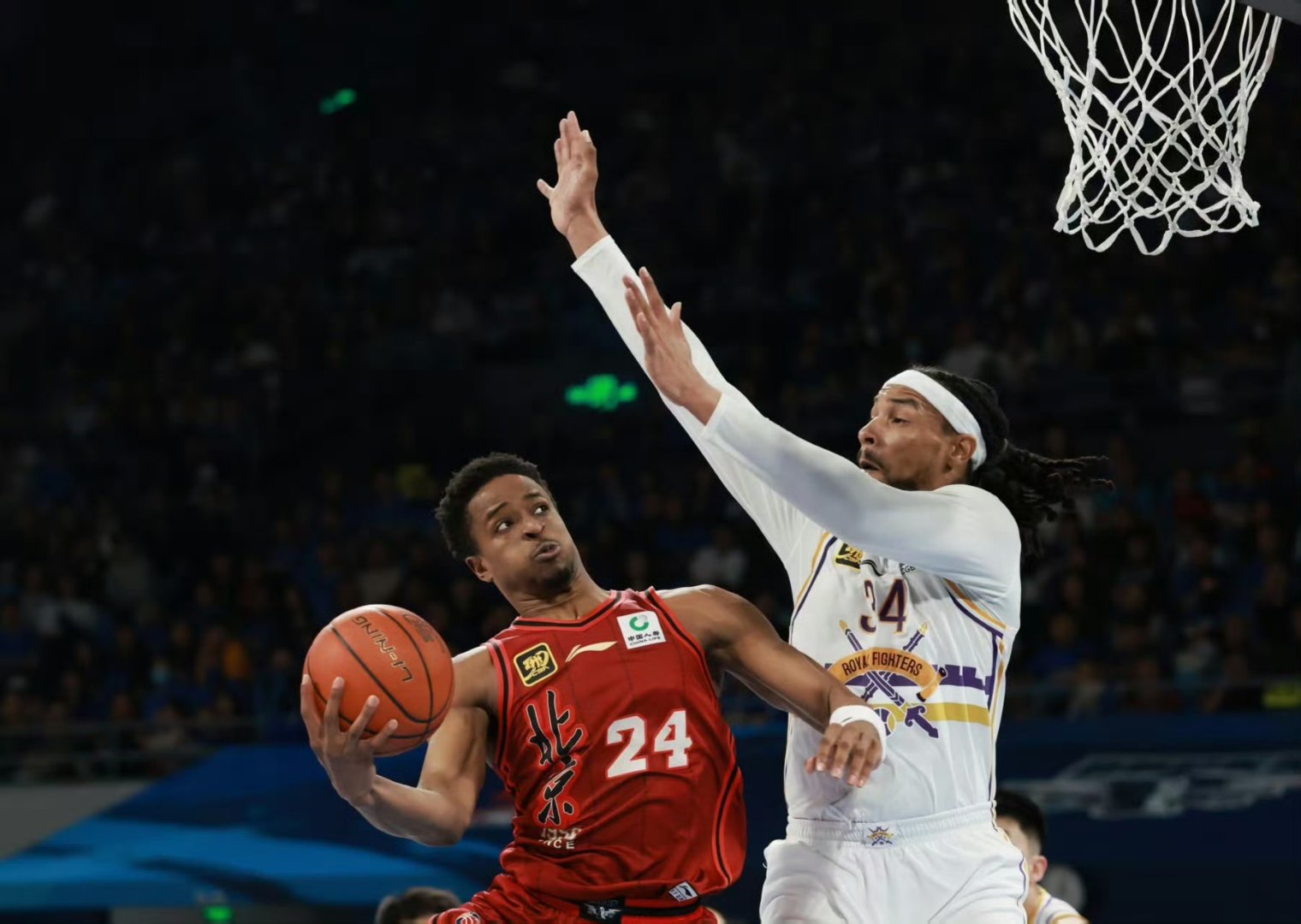 9游-关于加时末段法兰克福备战CBA季后赛，篮板制胜细节曝光，底气十足，控场能力受关注的信息