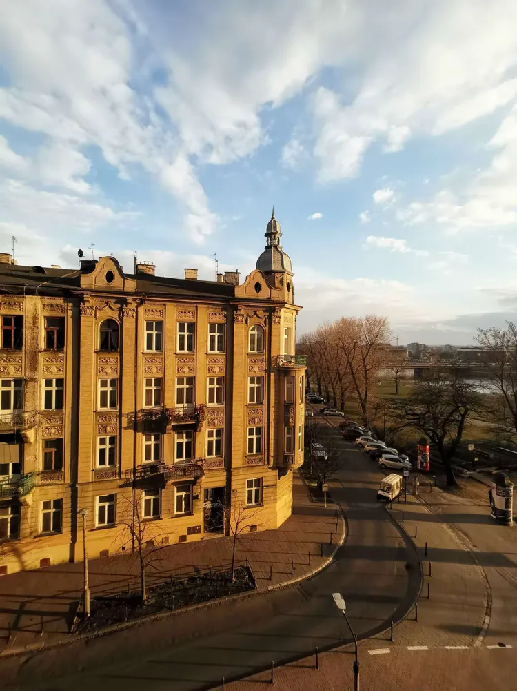 九游体育官网入口-英超赛程吃紧；萨克拉门托国王今夜扳平良机；更衣室稳定；细节决定成败的简单介绍