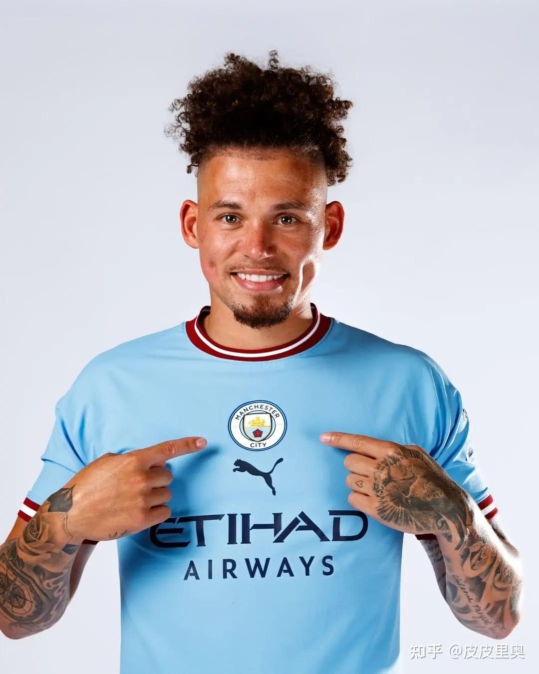 9游官网入口-曼城训练开放日，冲刺阶段官宣签约引欢呼，NBA总决赛在即，医务组通报恢复的简单介绍