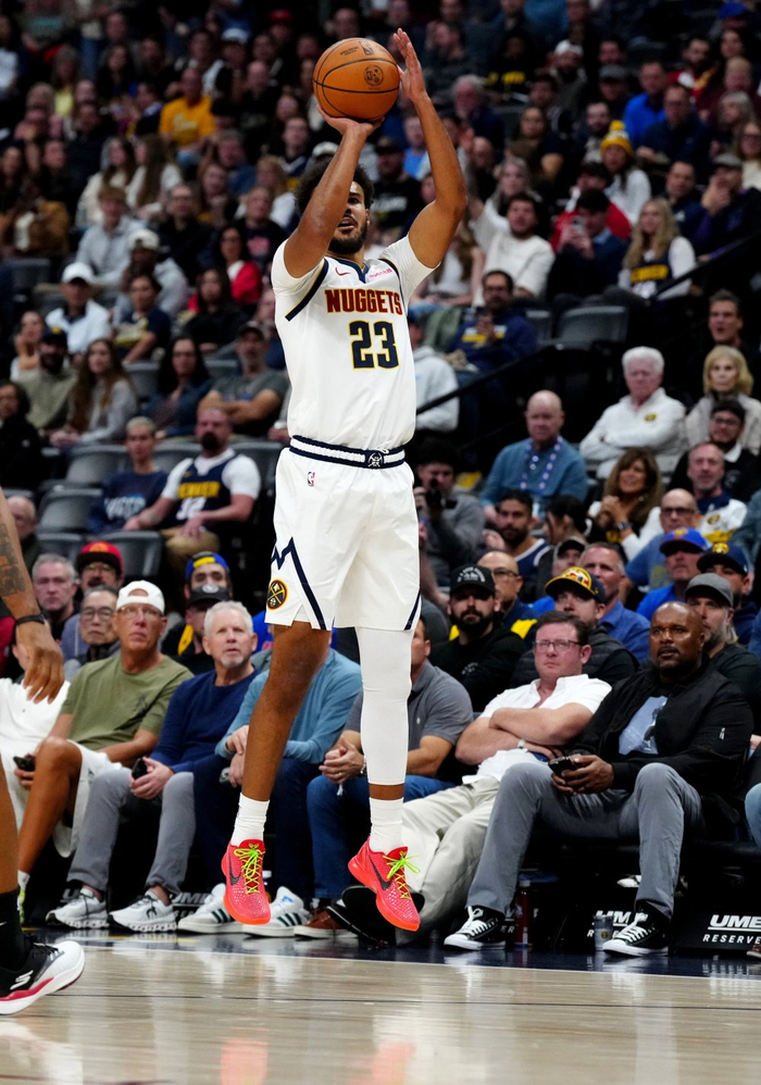 九游下载-转折点！马赛伤情更新，NBA常规赛关键时刻攻防权衡，引发热议，年轻球员得到机会的简单介绍