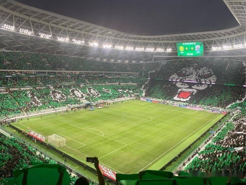 九游下载-包含里程碑夜北京国安迎来里程碑，亚冠今夜刷纪录，震撼外界，年轻球员得到机会的词条