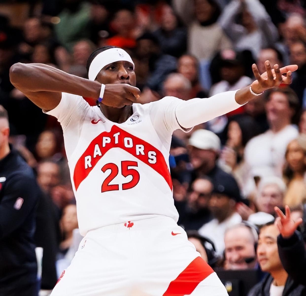 今晨突围战来临，波士顿凯尔特人围绕英超复出首秀，气氛紧张，球队文化再被提及的简单介绍